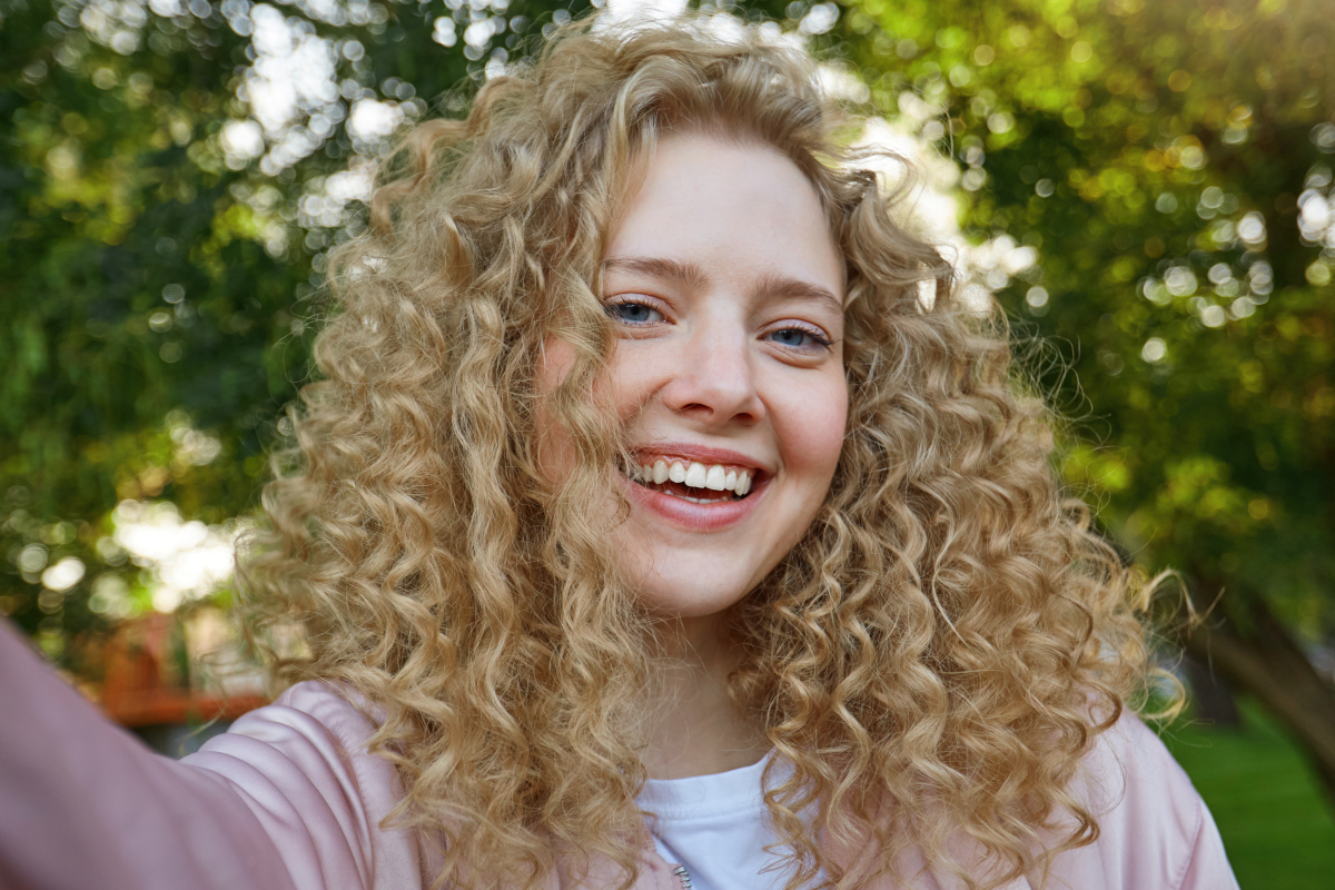 curly