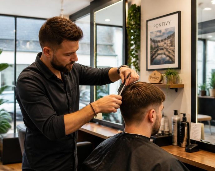découvrez les avantages de choisir un coiffeur à pontivy pour vos coupes de cheveux : expertise locale, conseils personnalisés et style adapté à vos envies.